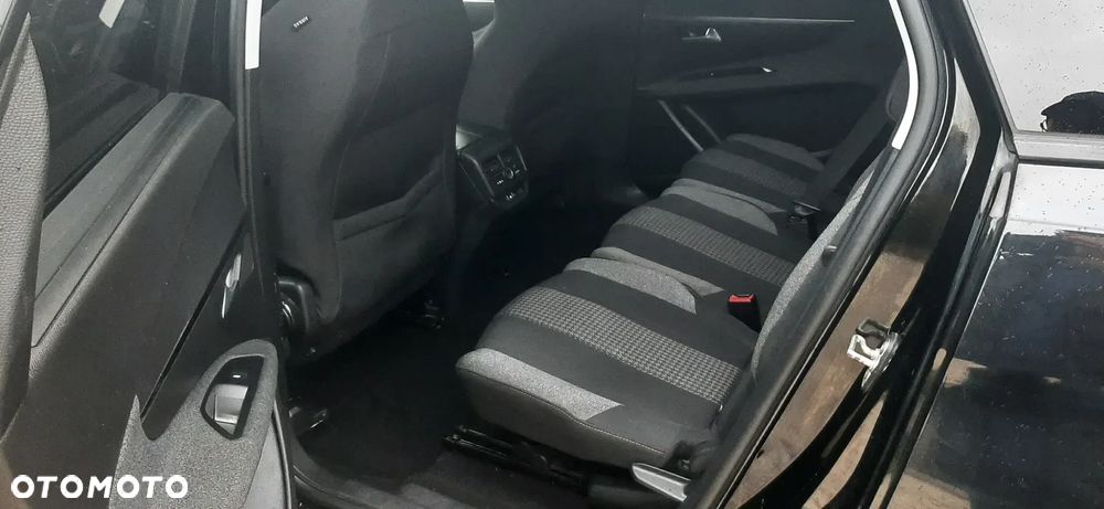 Peugeot 5008 1.6 BlueHDI Active S&S EAT6 - 15