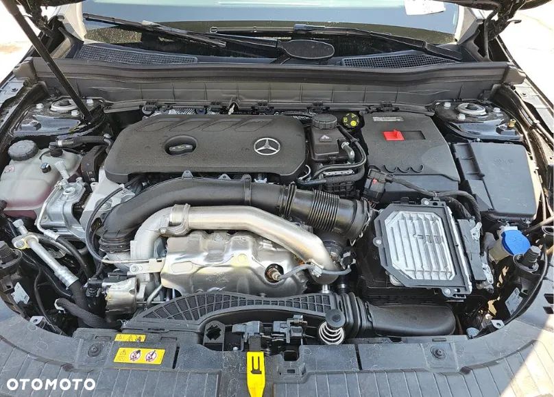 Mercedes-Benz GLB 250 4Matic 8G-DCT Edition AMG Line - 13