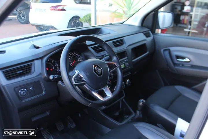 Renault EXPRESS - 7