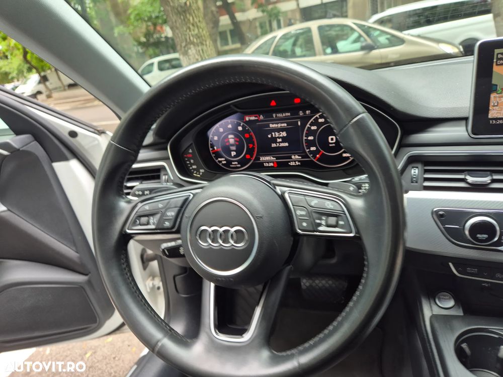 Audi A4 Limuzina 40 TFSI S tronic S line - 17