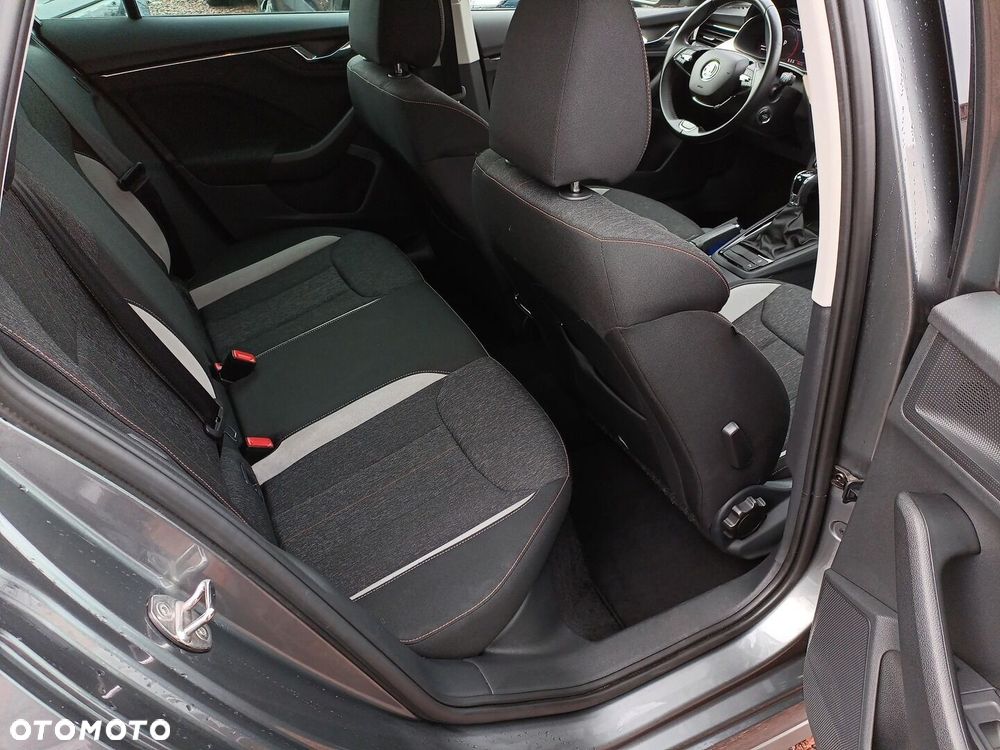 Skoda Kamiq 1.0 TSI Ambition DSG - 13