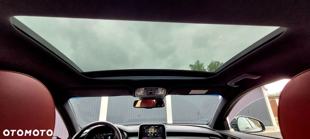 Kia Stinger 2.0 T-GDI GT Line - 10