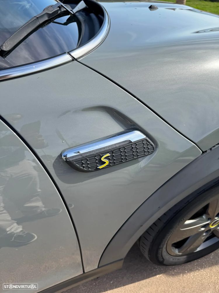 MINI 3 Portas Cooper SE - 13