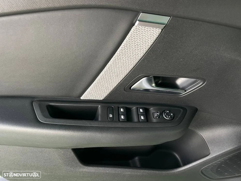 Citroën e-C4 50 kWh Max - 15