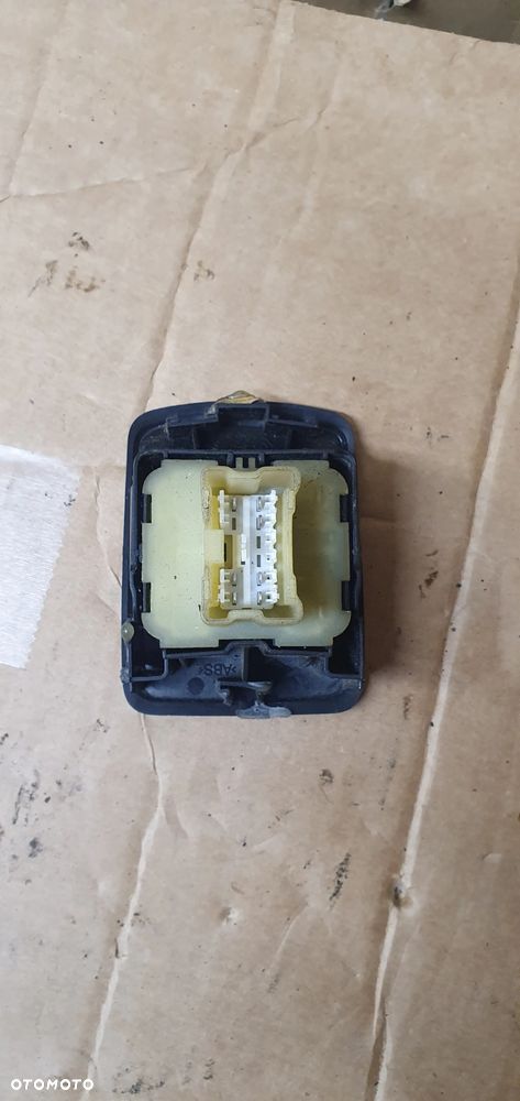 Panel sterowania szyb lewy przód Renault Trafic III Vivaro B 254117915R - 5