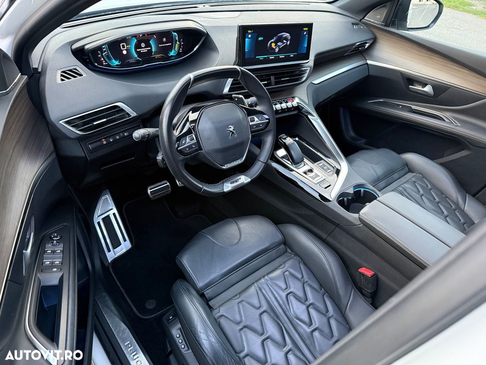 Peugeot 3008 PHEV 300 EAT8 4X4 GT - 5