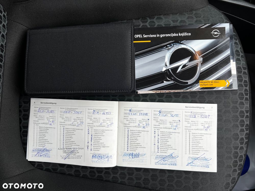 Opel Corsa 1.4 16V Enjoy - 8