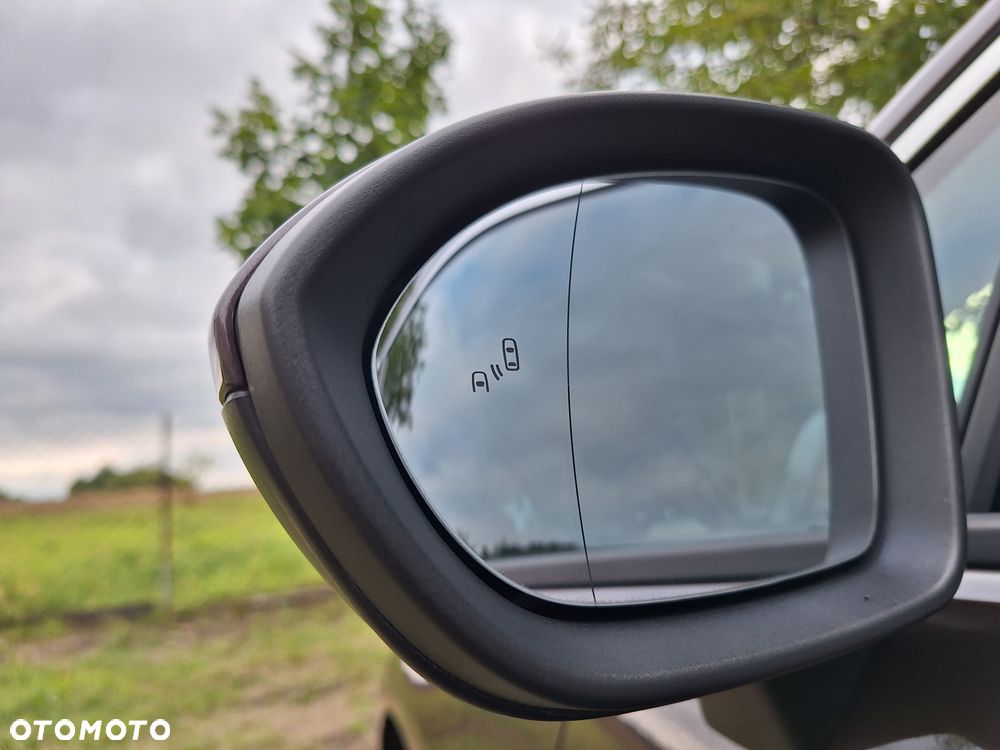 Opel Astra 1.4 Turbo Innovation - 24