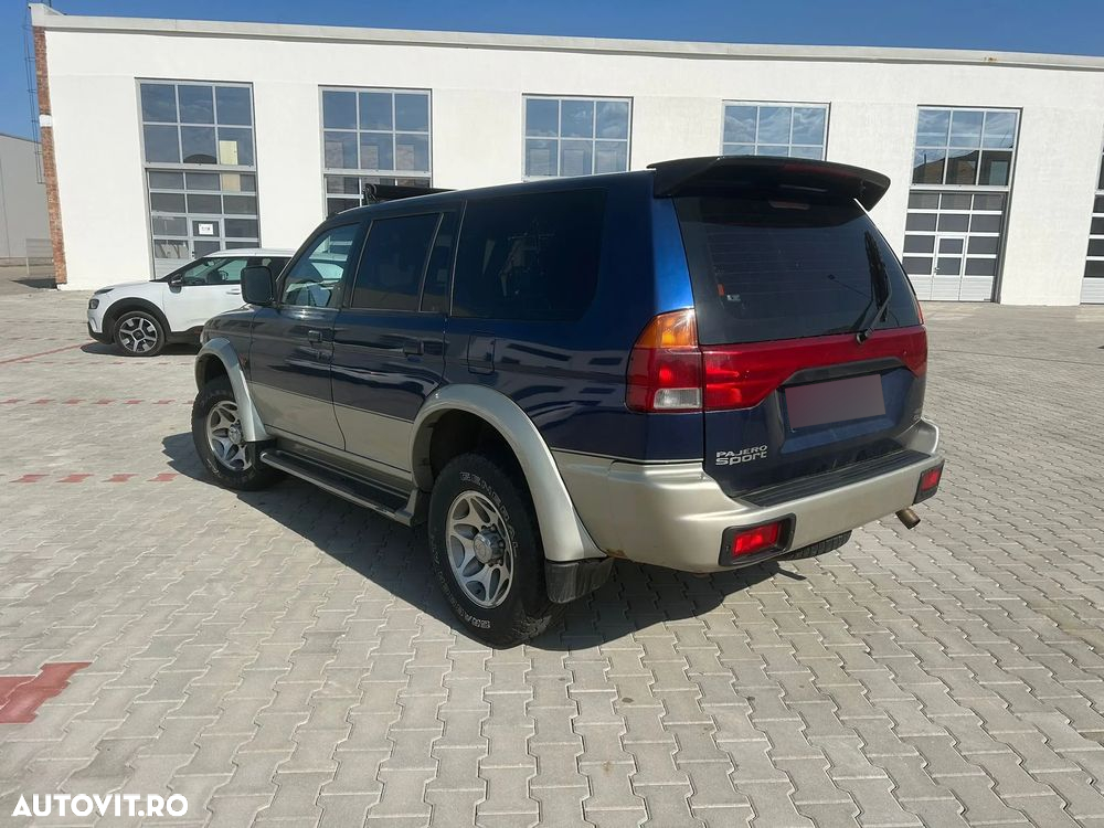 Mitsubishi Pajero - 3