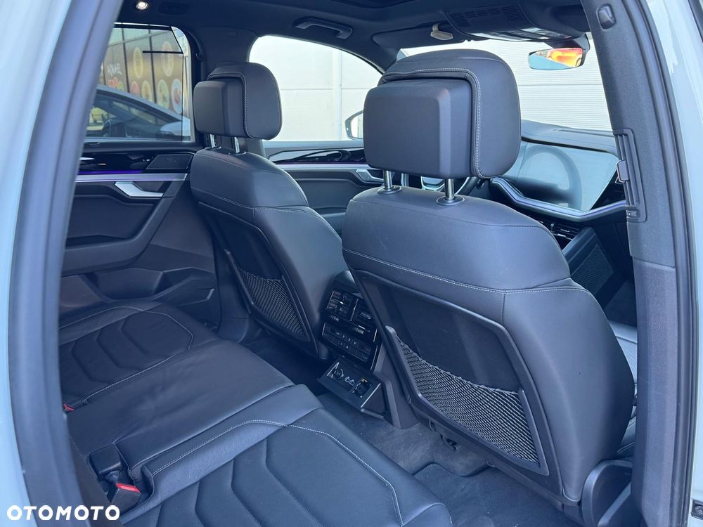 Volkswagen Touareg 3.0 V6 TDI SCR 4Mot R-Line - 15