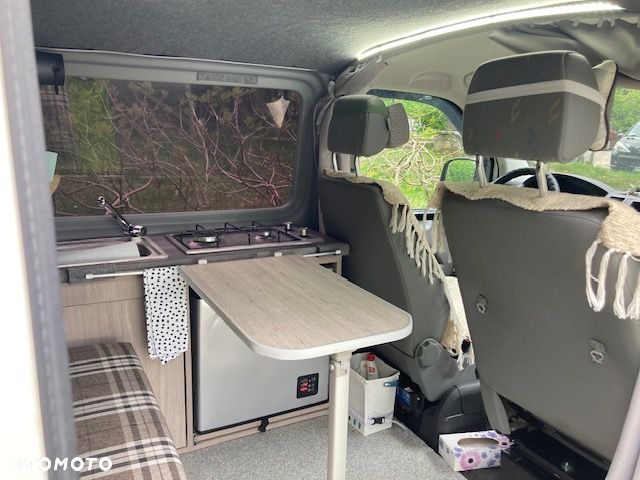 Volkswagen Transporter - 3