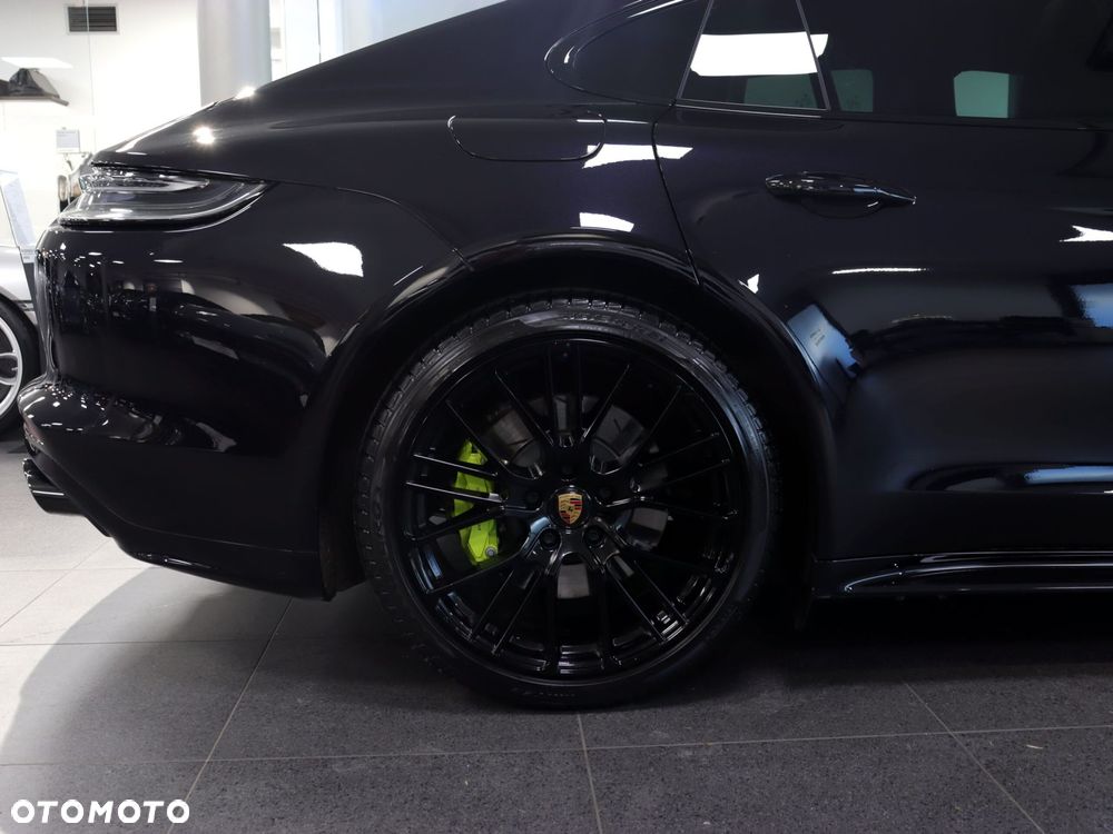 Porsche Panamera - 13