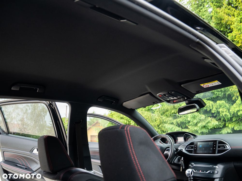 Peugeot 308 1.2 PureTech Allure S&S - 29