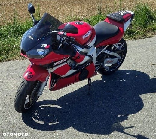 Yamaha R6 - 3