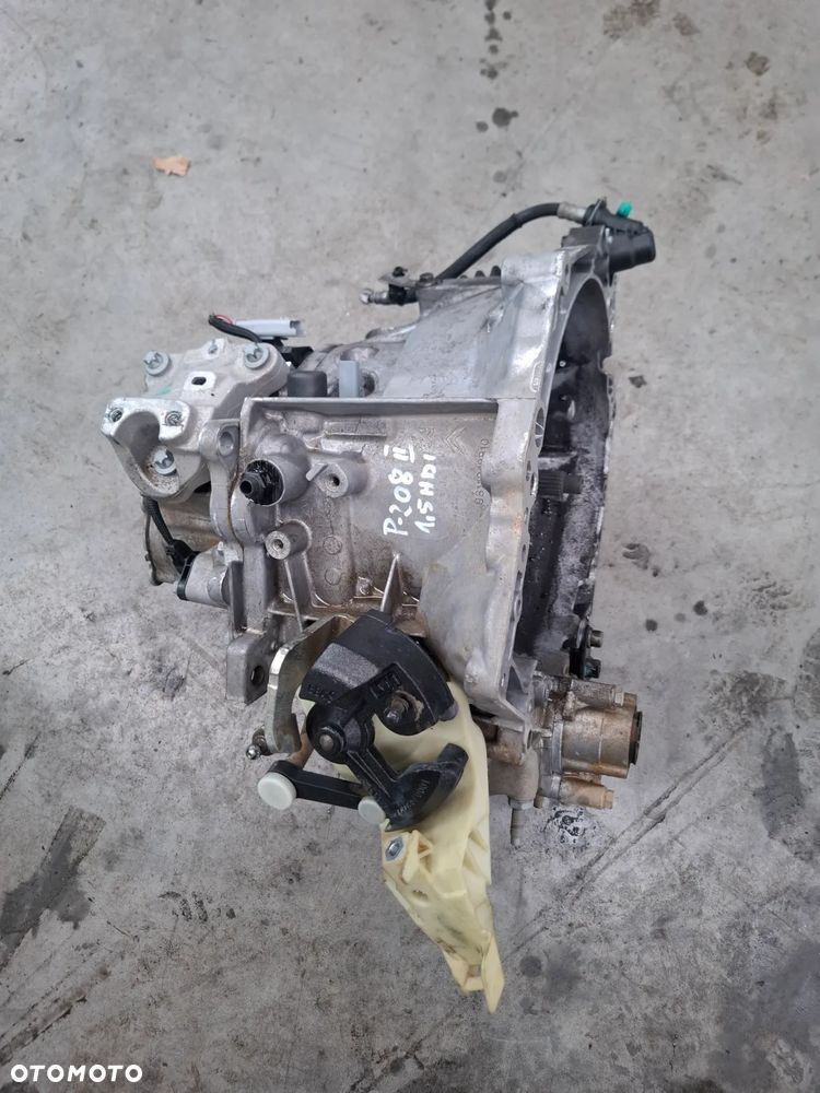 Peugeot 208 II skrzynia biegów 9811243810 - 1