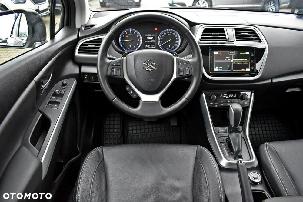 Suzuki SX4 S-Cross 1.4 T Premium 4WD - 14