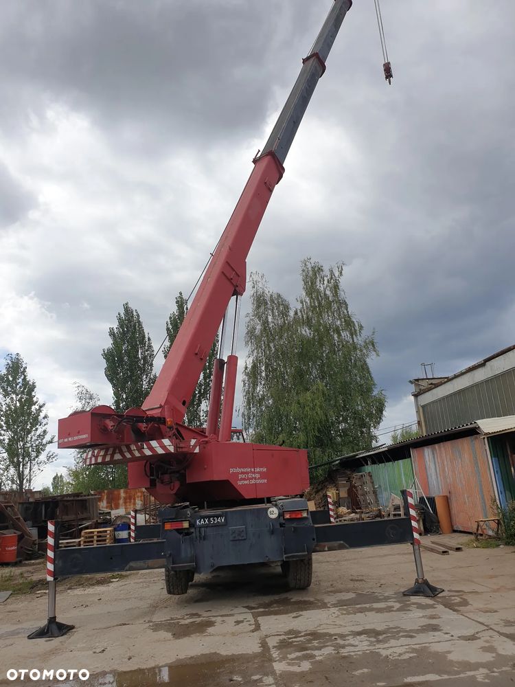 Liebherr LTM 1060 - 4