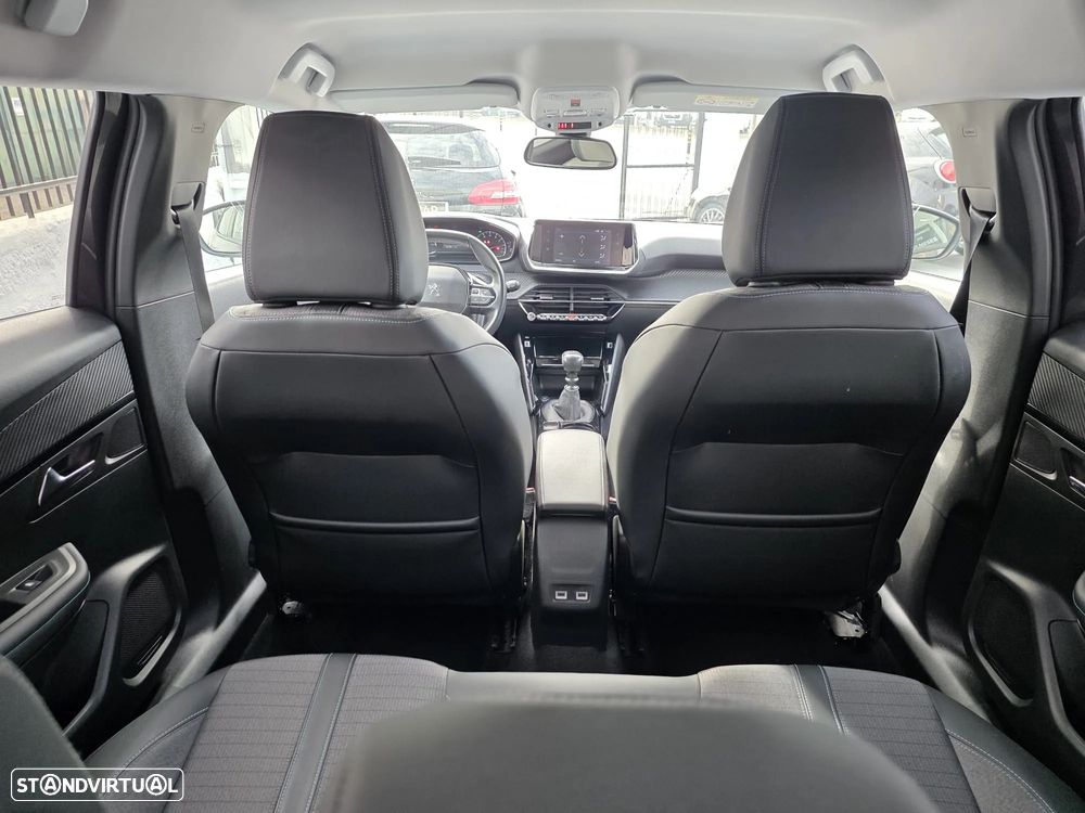 Peugeot 2008 PureTech 130 Allure Pack - 20