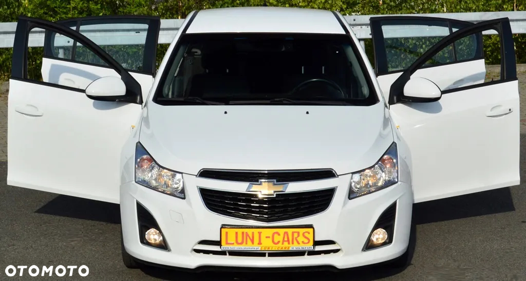 Chevrolet Cruze - 24