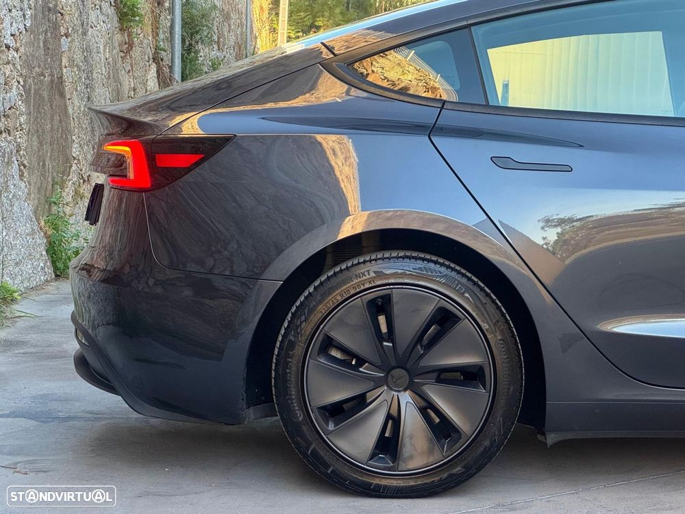 Tesla Model 3 Tração Traseira Premium - 31