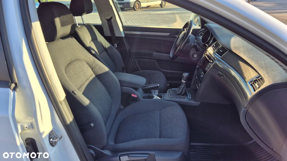 Skoda Superb 1.8 TSI Active - 9