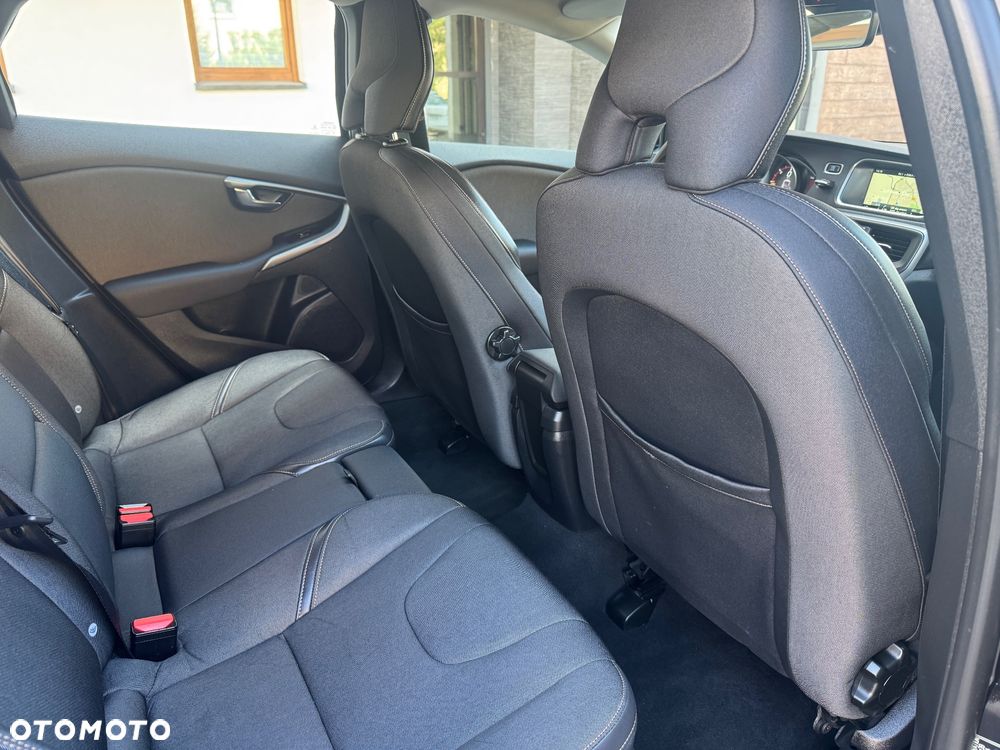 Volvo V40 Cross Country D2 Geartronic Summum - 25