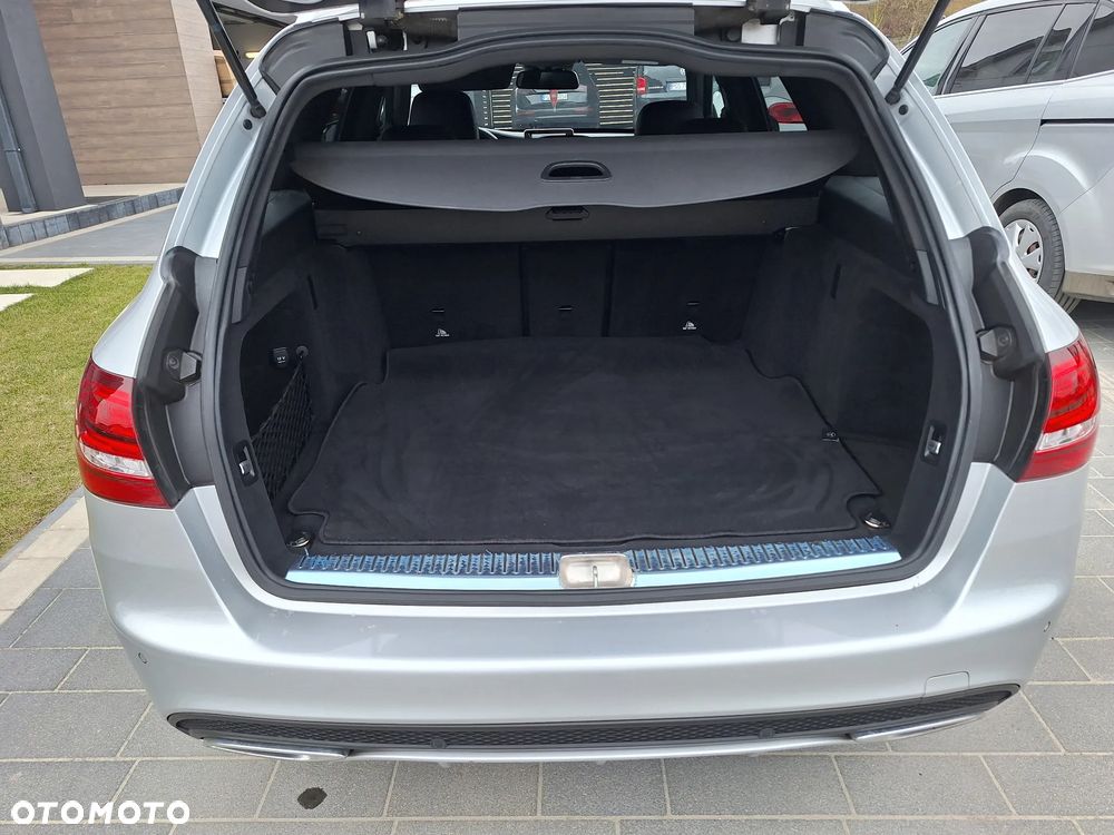 Mercedes-Benz Klasa C 200 (BlueTEC) d Avantgarde - 25