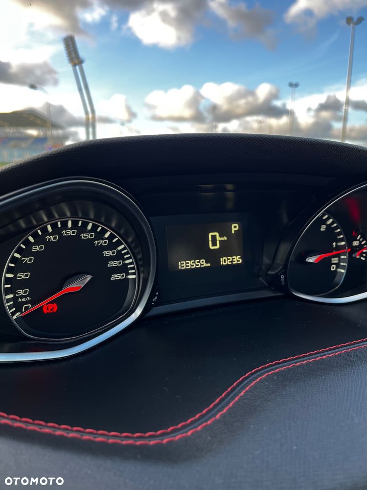 Peugeot 308 BlueHDi 120 EAT6 Stop & Start GT-Line Edition - 24