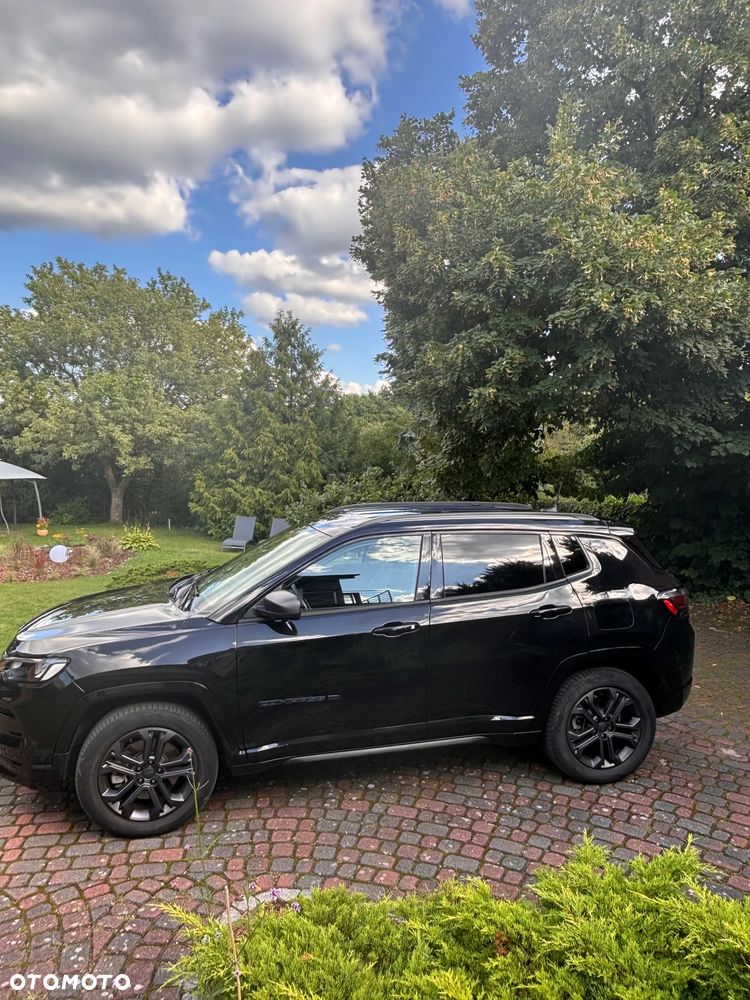 Jeep Compass - 2