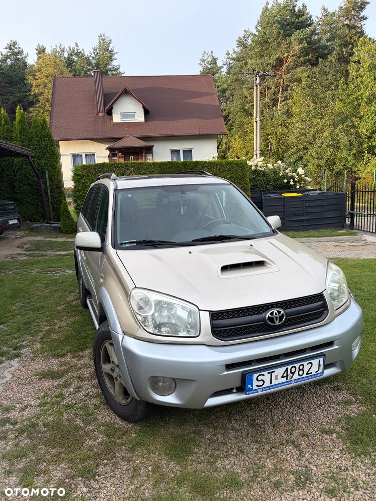 Toyota RAV4 2.0 D-4D 4x4 - 6