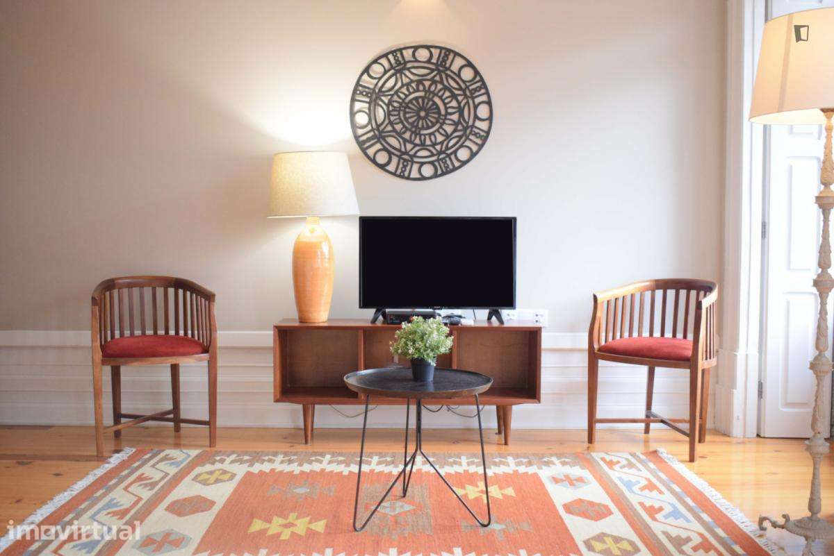 Apartamento com 1 quartos - localizado em Cedofeita Porto - Grande imagem: 4/25