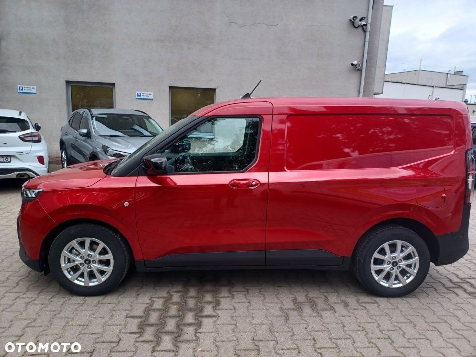 Ford Transit Courier - 3