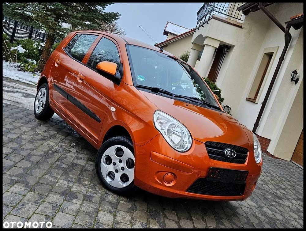Kia Picanto - 1