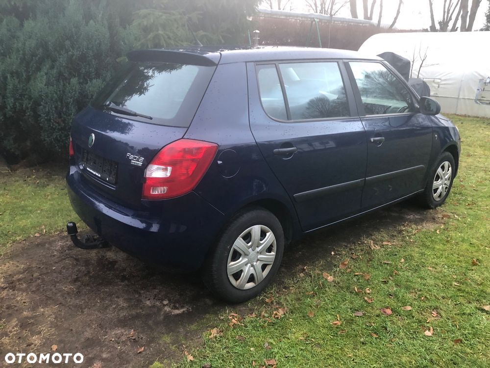 Skoda Fabia 1.2 TSI COOL EDITION - 4