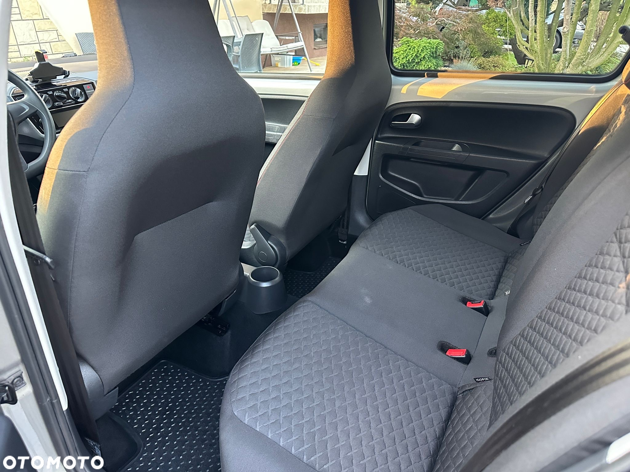 Volkswagen up! spice - 9