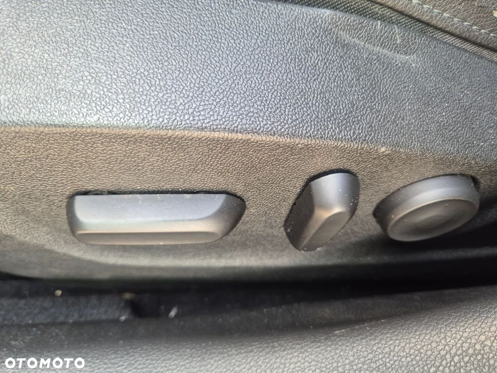 Opel Insignia 2.0 CDTI EcoFLEX Cosmo - 20