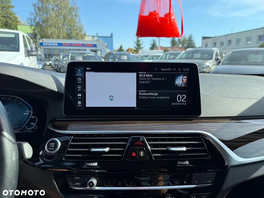 BMW Seria 5 530e xDrive M Sport Edition - 18