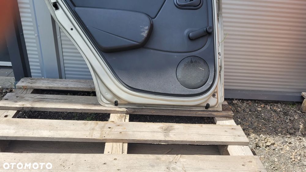 Dacia Sandero I 2009r 5d Drzwi lewy tyl - 9