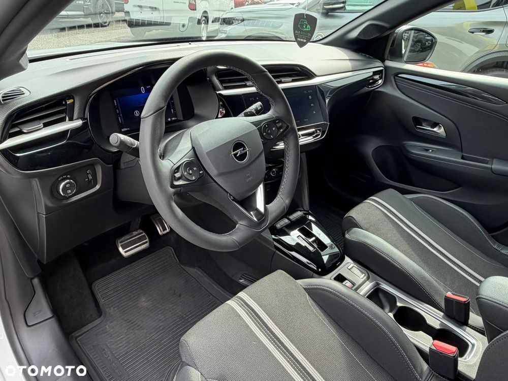 Opel Corsa 1.2 T mHEV GS eDCT - 6