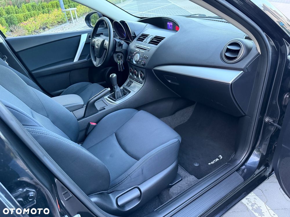 Mazda 3 1.6 Sport Active - 10