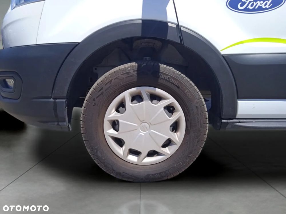 Ford E-Transit - 30
