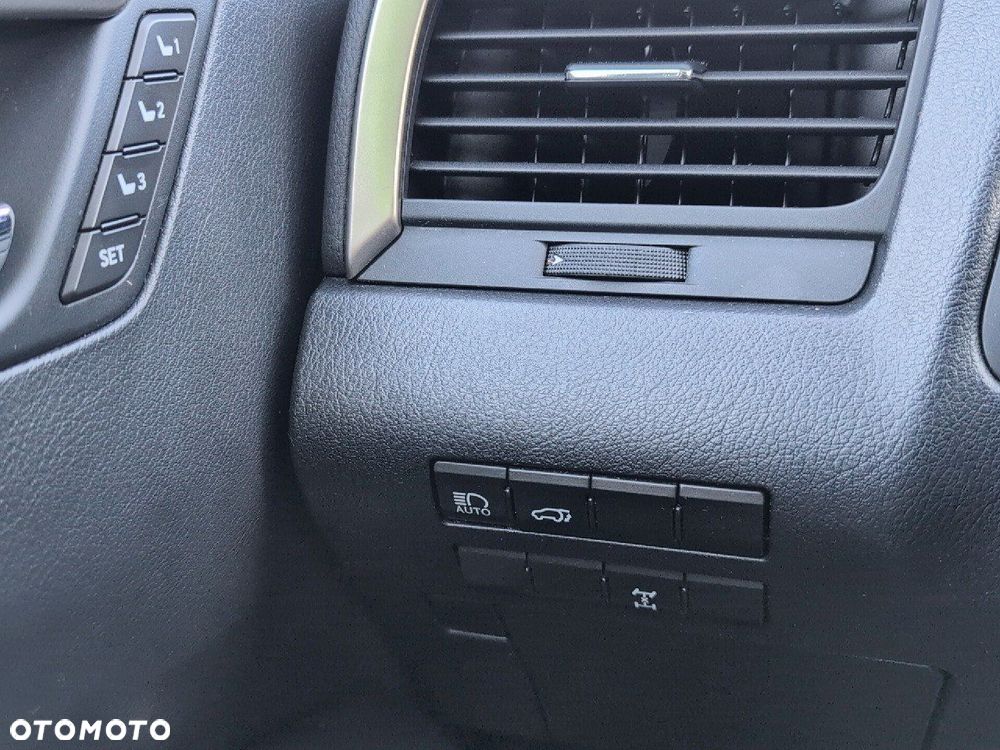 Lexus RX 300 Prestige - 17