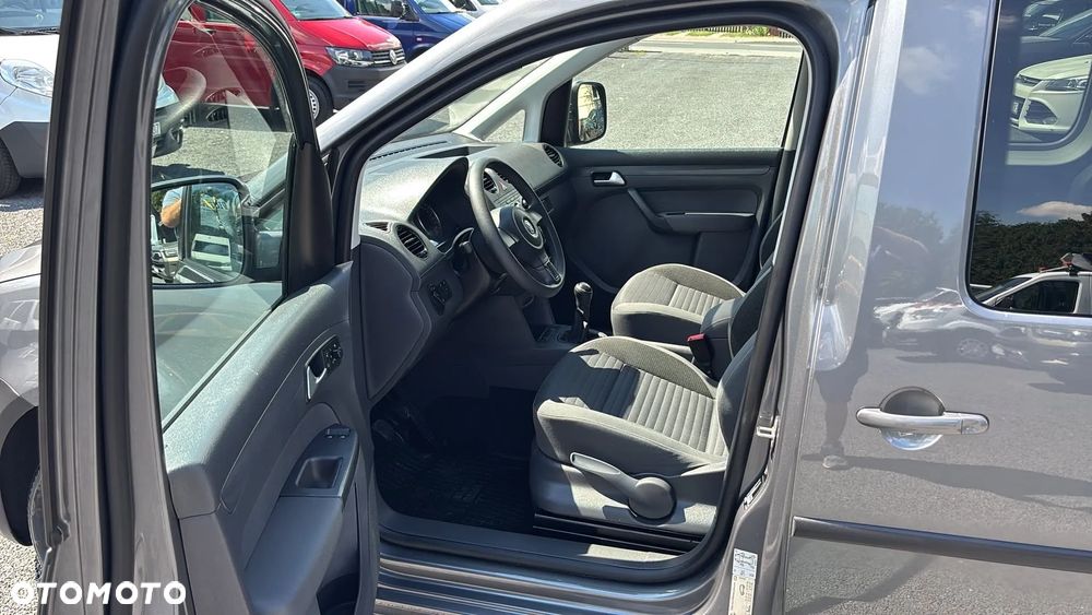 Volkswagen Caddy - 11