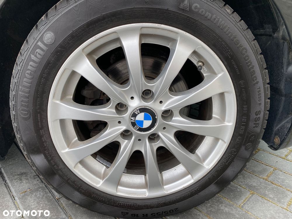 BMW Seria 1 114i - 18