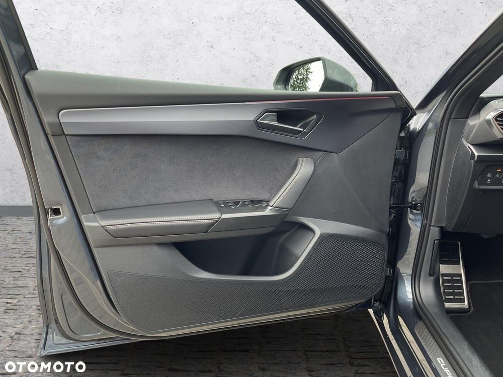 Cupra Leon 1.5 eTSI DSG - 10
