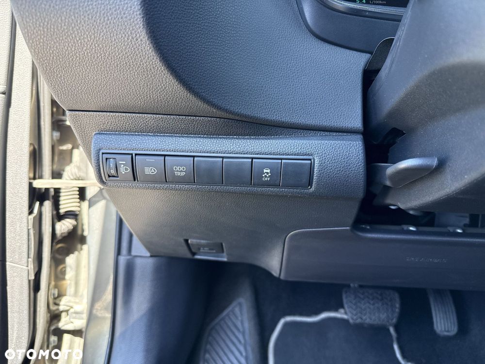 Toyota Corolla 1.8 Hybrid Comfort - 22