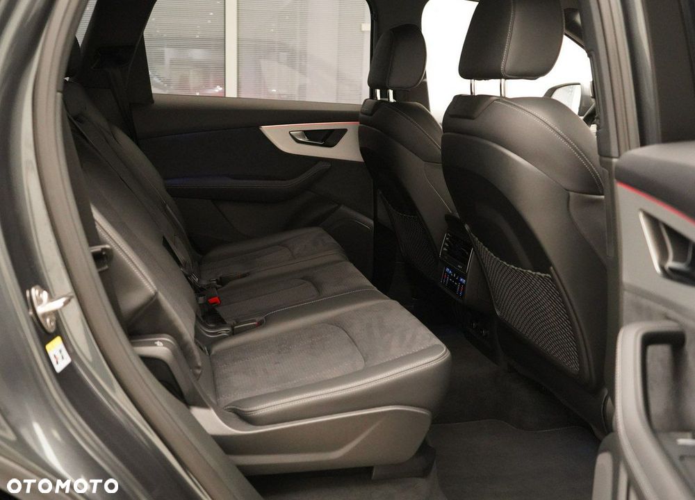 Audi Q7 - 28