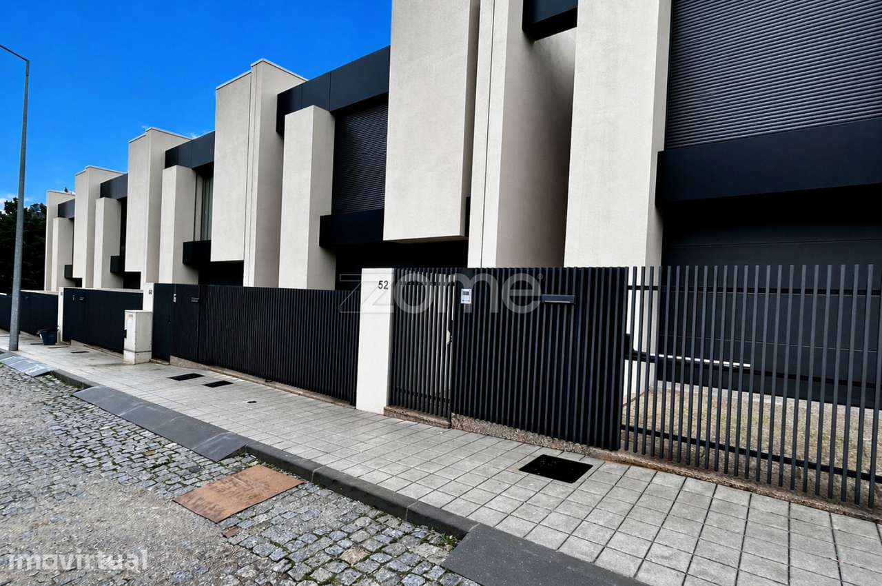 Moradia T3 com jardim em Gondomar - Grande imagem: 2/19