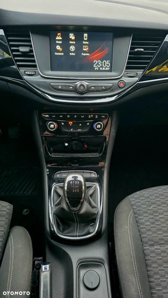 Opel Astra 1.4 Turbo Dynamic - 16