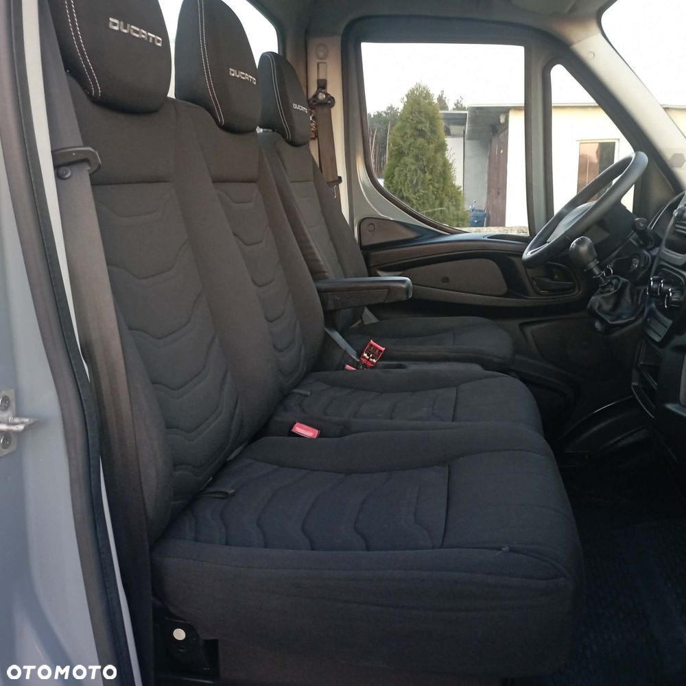 Iveco DAILY - 16